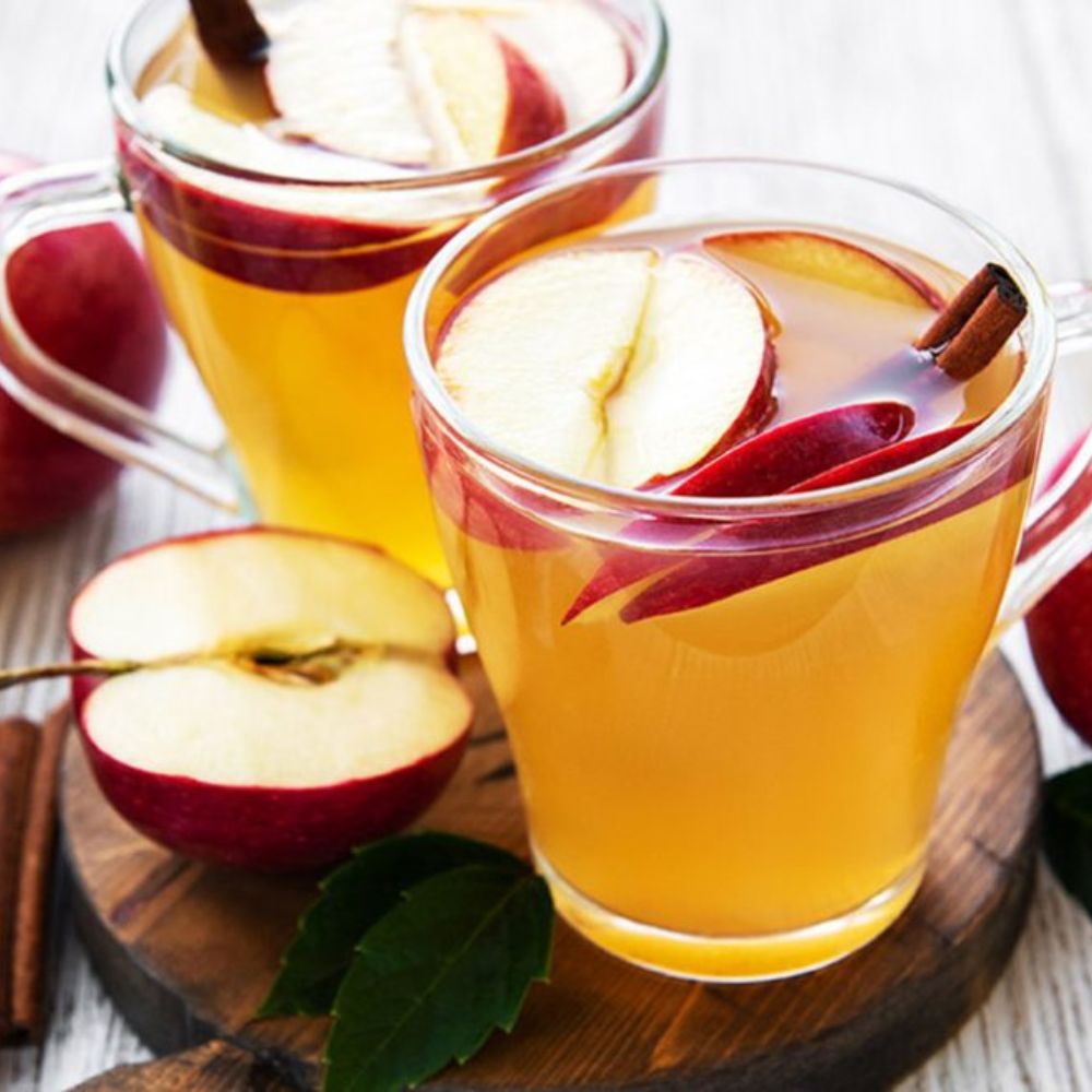 10 avantages qui vous aideront à perdre du poids en quelques jours.  thé aux pommes à la cannelle 